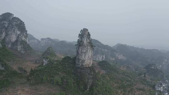 航拍贵州毕节枪杆岩，不一样的地质奇观