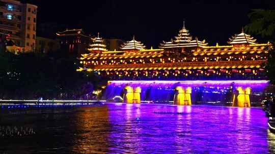 湖北恩施宣恩县风雨桥夜景夜色侗族建筑