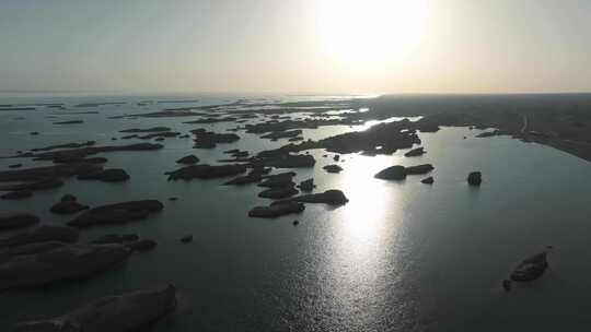 青海水上雅丹航拍