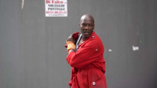 街头艺人表演/意大利米兰南欧风情