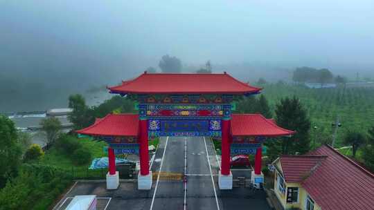 航拍辽宁辽阳龙峰寺