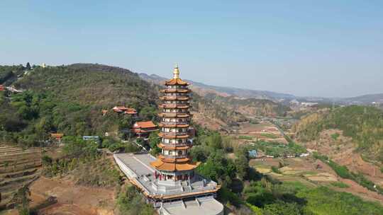 航拍云南弥勒锦屏山景区