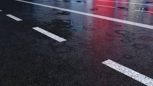 下雨环境中的城市街道路面视频素材模板下载