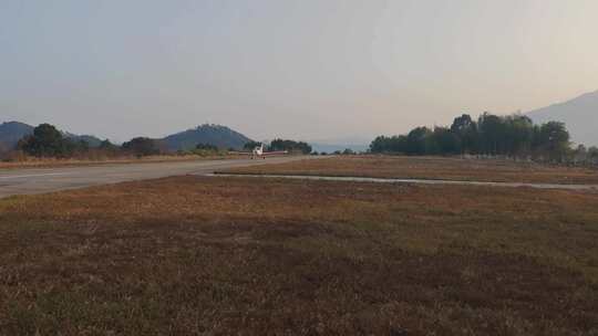 长沙宁乡通航机场起降的轻型运动飞机