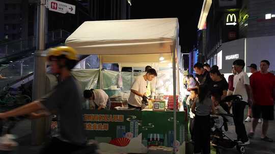 夜宵 烤肠 小吃 美食 烟火气 宵夜 夜市