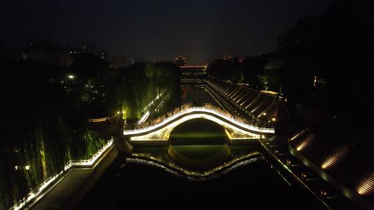 西安城墙夜景航拍（护城河）