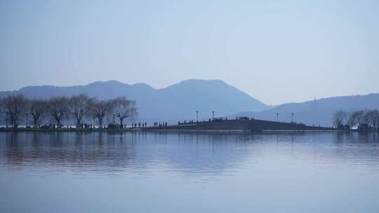 西湖边的风景