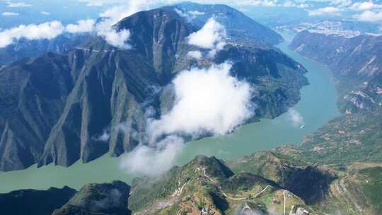 4K长江三峡巫峡山河风光航拍视频