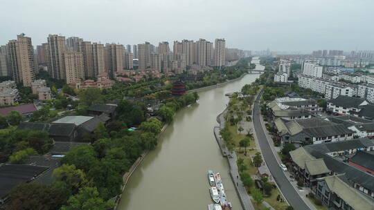 城市护城河