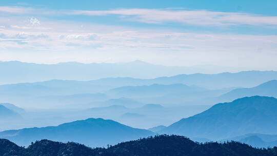 【延时】水墨画般的群山大地