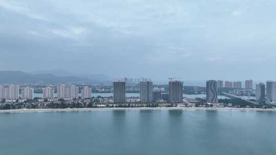 海岸线沿海城市建筑