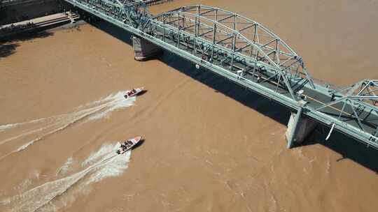 航拍视角兰州黄河中山桥视频素材模板下载