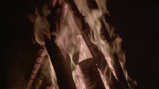 火、火苗、篝火慢镜头视频素材模板下载