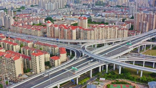 空中拍摄赣州迎宾高架立交桥