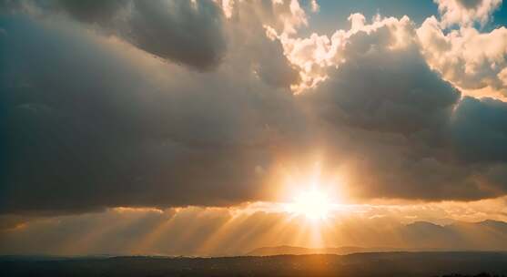 云层日出阳光太阳云朵夕阳黄昏太阳光芒照射