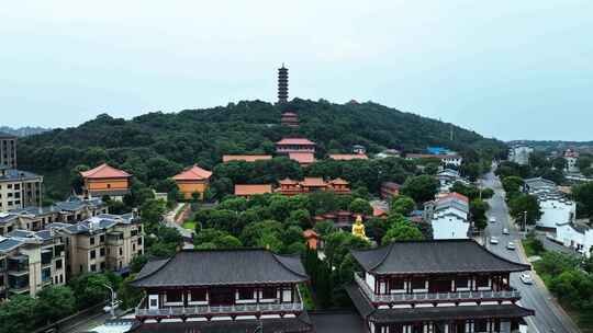 湖南岳阳圣安寺古寺庙历史人文航拍视频