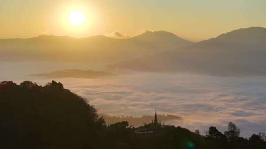 景迈山大金塔云海日出