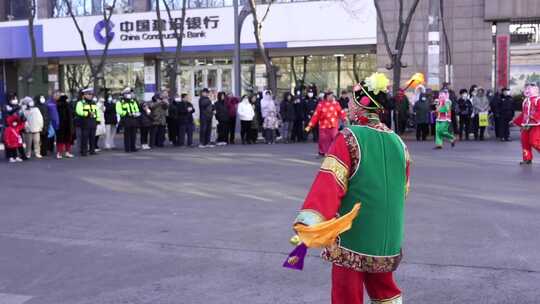 街头传统民俗表演