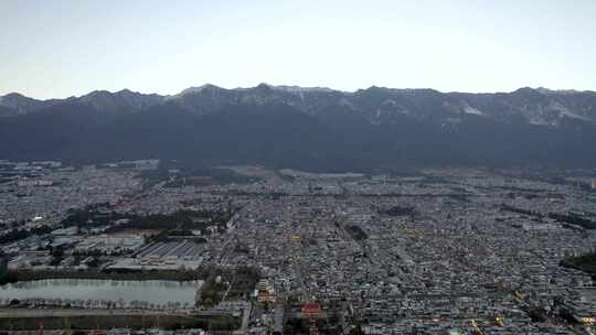 航拍云南旅游苍山大理古城全景