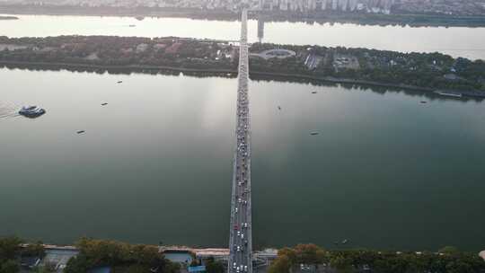 湖南长沙橘子洲大桥交通航拍