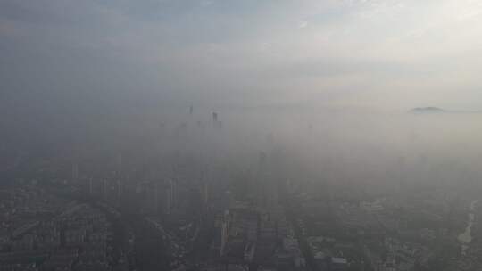 江苏南京城市清晨迷雾航拍