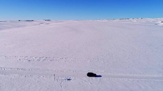 新疆冰封的喀纳斯雪原