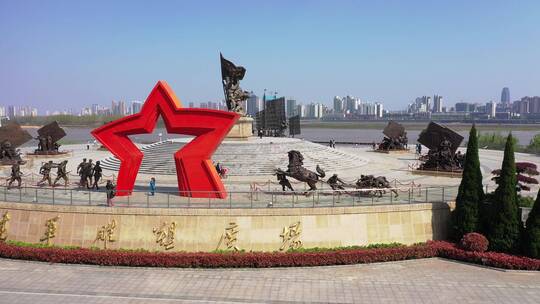 南昌起义建军雕塑广场视频素材模板下载