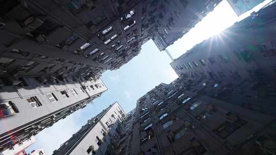 仰视香港怪兽大厦密集居民楼