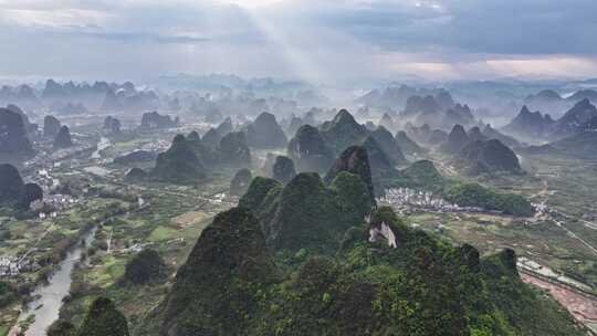 航拍桂林喀斯特地貌山峰山脉