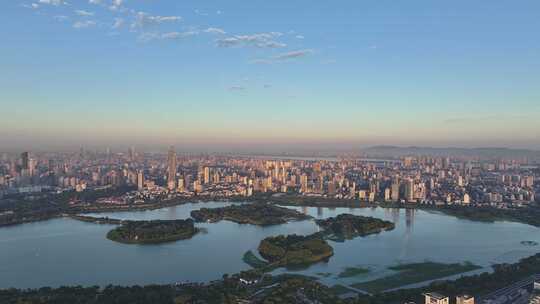 南京玄武湖南京城市日出大景紫峰大厦航拍