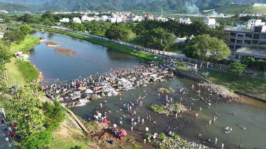 中国广东广州市从化区鸭洞河生态小镇露营地