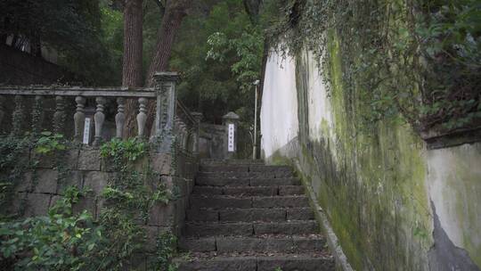 杭州宝石山景区陈文龙墓