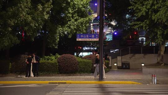 浦西夜景斑马线