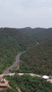 竖版航拍山东烟台长岛著名岛屿旅游景区