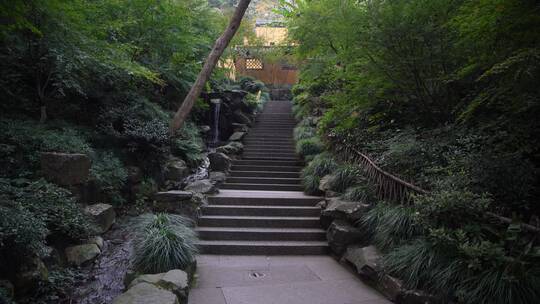 杭州飞来峰永福寺禅院风景