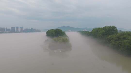 杭州富阳区富春江晨雾风光航拍