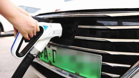 新能源汽车环保充电