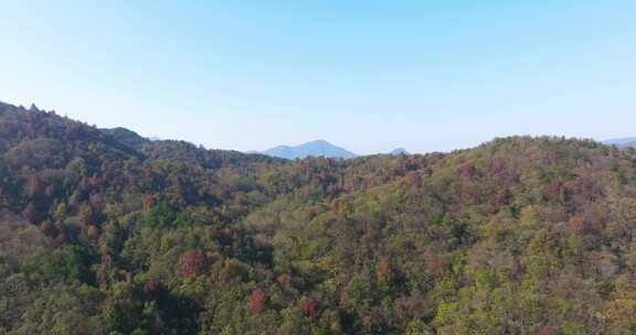 武汉木兰天池风景区深秋风光