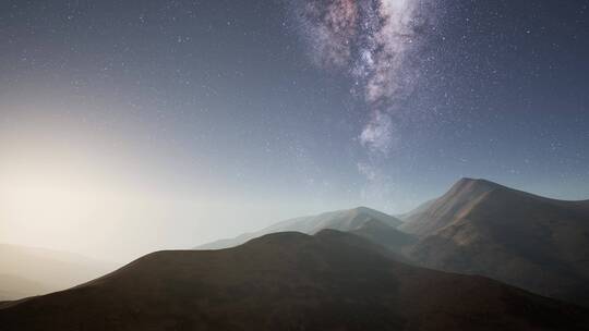 山顶上的天空美景