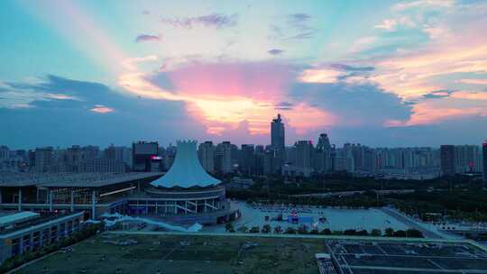 南宁夜景航拍 会展中心 民歌湖 地王大厦