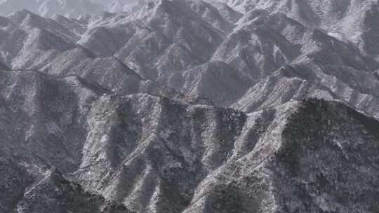 秦岭冬天下雪 白雪皑皑