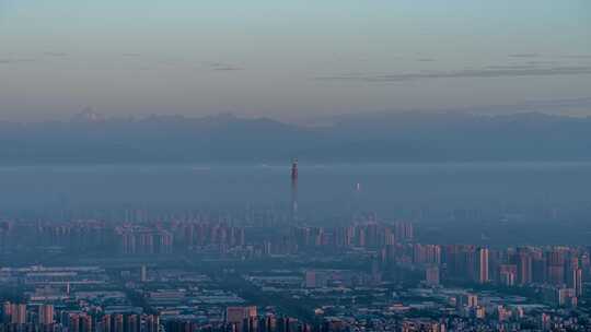 成都雪山城市平流雾