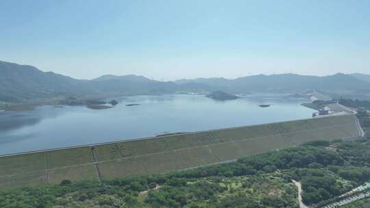 深圳光明区光明水库航拍光明湖绿水青山风光