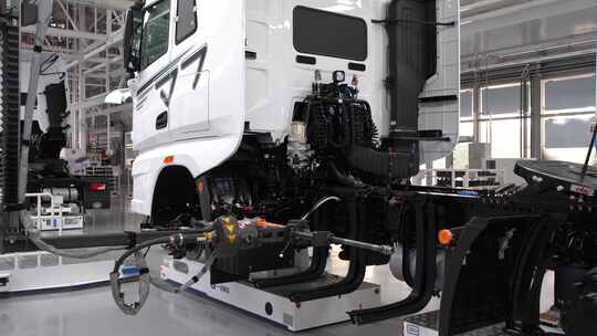 汽车卡车自动化生产线智能生产视频素材模板下载