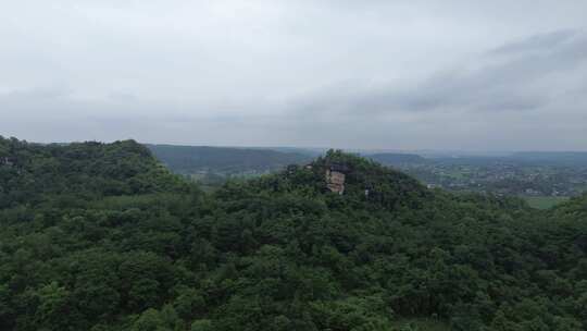 绵阳北川县城附近的山与大地