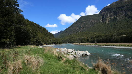 山林天际线景观