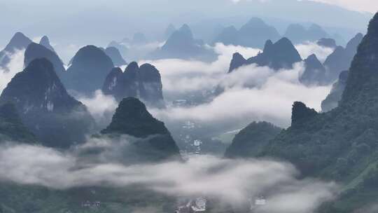 桂林漓江云海 烟雨漓江