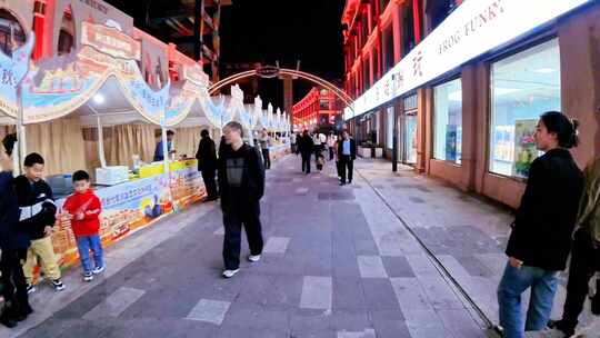 移动延时摄影商业步行街夜景实拍