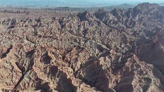 天山神秘大峡谷丹霞地貌航拍