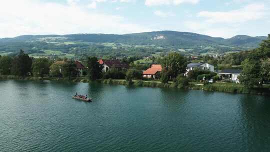 Drone， River，Bridge，